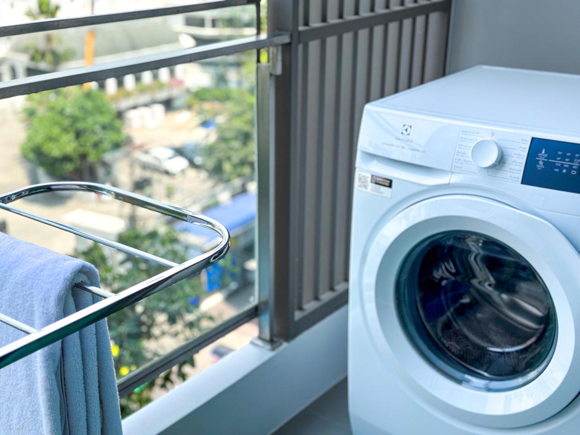 The Rich Residence Sukhumvit Nana Bangkok Luaran gambar